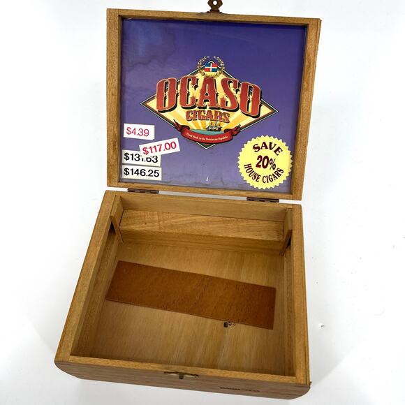 Vintage OCASO Carved Wood Cigar Box - Picture 5 of 8